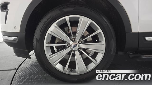 Ford Explorer 2.3 Limited 4WD 5th - фото 3