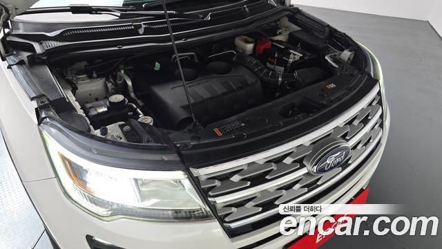 Ford Explorer 2.3 Limited 4WD 5th - фото 4