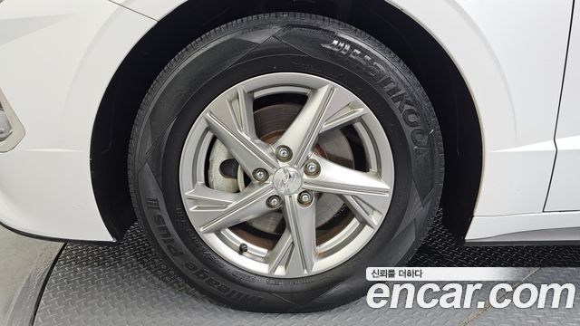 Hyundai Sonata DN8 2.0 LPG(rental car) Smart - фото 4
