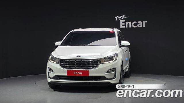 Kia Carnival Новый 11-Seater Prestige - фото 2