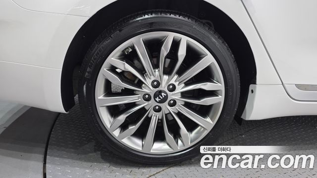 Kia K7 Premier 3.0 GDI Noblesse - фото 4