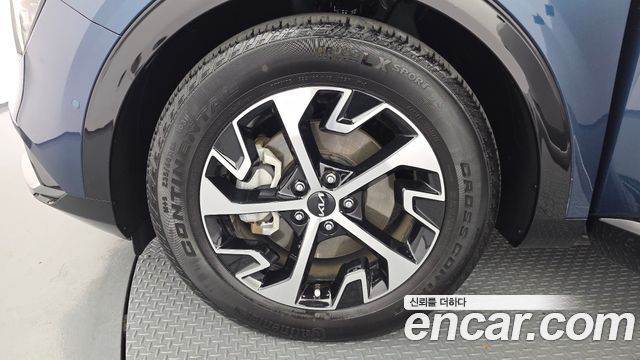 Kia Sportage 5-го поколения, гибрид Signature 2WD - фото 4