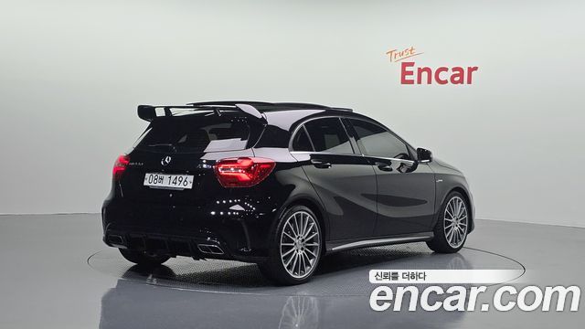 Mercedes-Benz A-Class W176 A45 AMG 4MATIC - фото 1