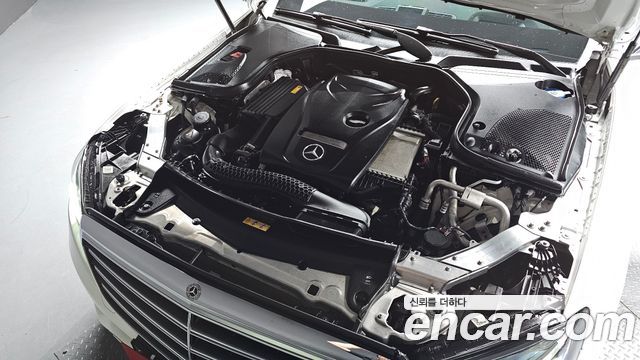 Mercedes-Benz E-Class W213 E300 Exclusive - фото 4