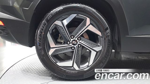 Hyundai Tucson NX4 Gasoline 1.6 Turbo 2WD Inspiration - фото 4