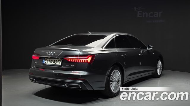 Audi A6 C8 45 TFSI Premium - фото 1