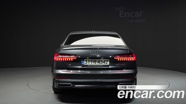Audi A6 C8 45 TFSI Premium - фото 3