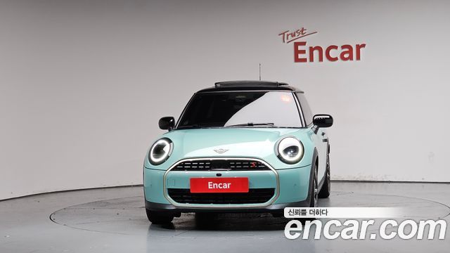 Mini Cooper 4-го поколения Favoured - фото 2