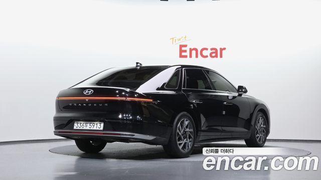 Hyundai Grandeur GN7, гибрид Premium - фото 1