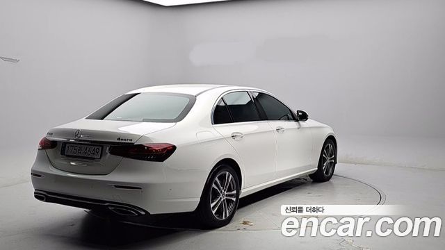 Mercedes-Benz E-Class W213 E350 4MATIC Avantgarde - фото 2