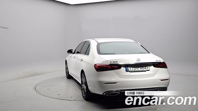 Mercedes-Benz E-Class W213 E350 4MATIC Avantgarde - фото 3