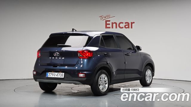 Hyundai Venue 1,6 Premium - фото 0