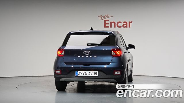 Hyundai Venue 1,6 Premium - фото 2