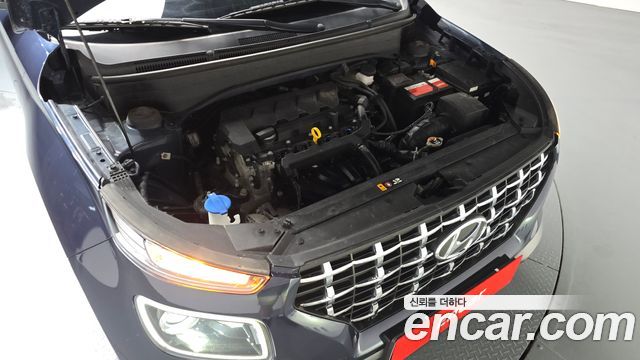 Hyundai Venue 1,6 Premium - фото 4