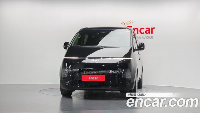 Hyundai Staria Tourer 11-Seater Modern - фото 2
