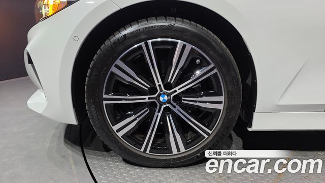 BMW 3-Series G20 320i - фото 3