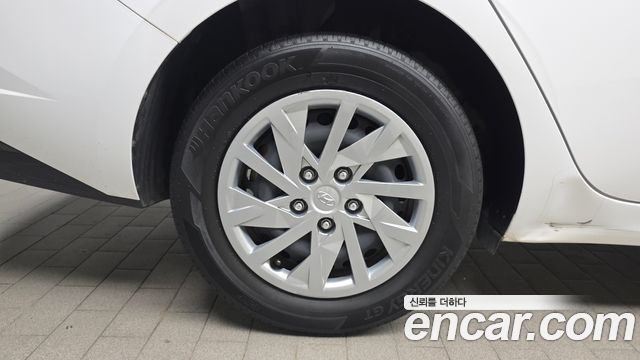 Hyundai Avante CN7 1.6 Smart - фото 4