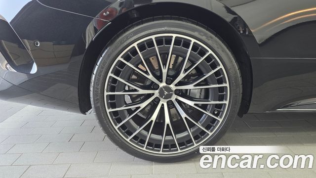 Mercedes-Benz CLE-Class C236 AMG CLE53 4MATIC+ Cabriolet - фото 4
