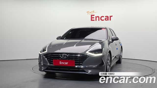 Hyundai Sonata DN8 2.0 Premium Family - фото 2