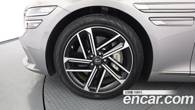 Genesis G80 RG3 Gasoline 2.5 Turbo AWD - фото 4