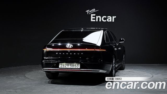 Hyundai Grandeur GN7, гибрид Premium - фото 2