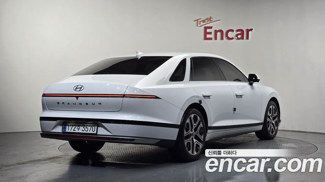 Hyundai Grandeur GN7, гибрид Exclusive - фото 1