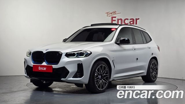 BMW iX3 M Sports - фото 0