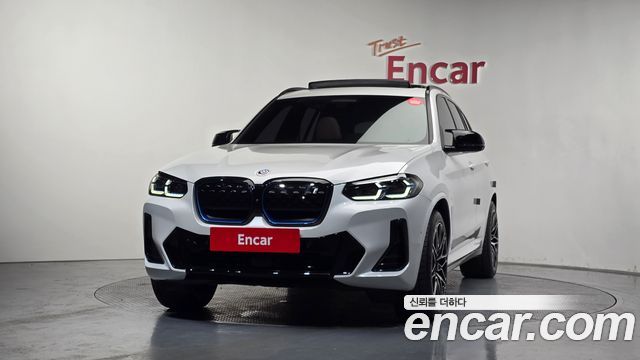 BMW iX3 M Sports - фото 2