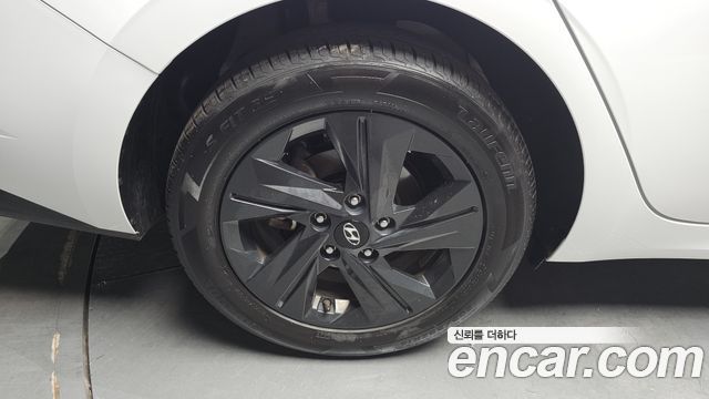 Hyundai Avante CN7 1.6 Modern - фото 4