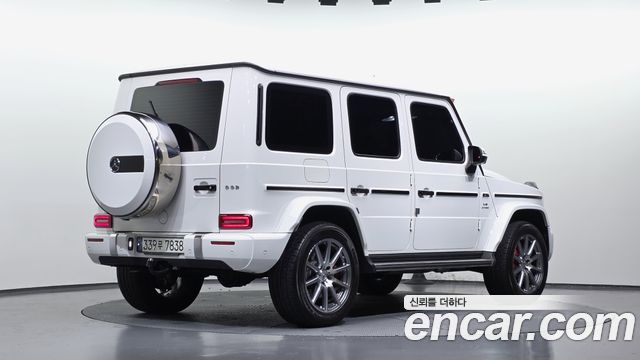Mercedes-Benz G-Class AMG G63 - фото 1
