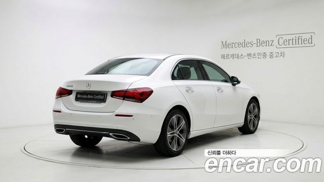 Mercedes-Benz A-Class W177 A220 Sedan - фото 3