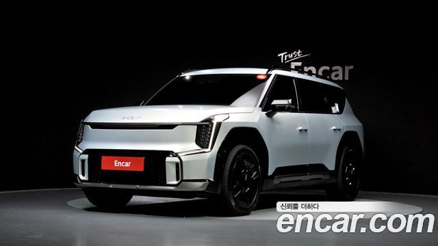 Kia EV9 Long Range 4WD GT Line - фото 0