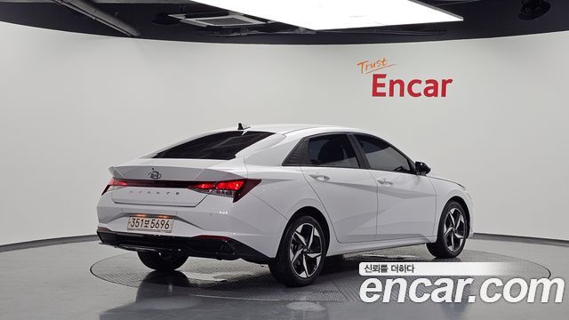 Hyundai Avante CN7, гибрид Modern - фото 1