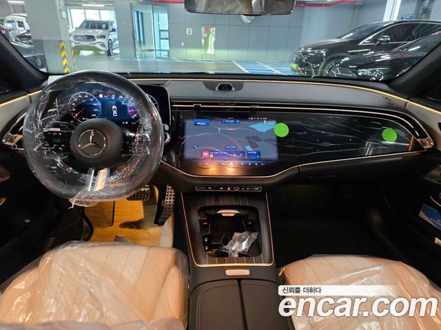 Mercedes-Benz E-Class W214 E300 4MATIC AMG Line - фото 4