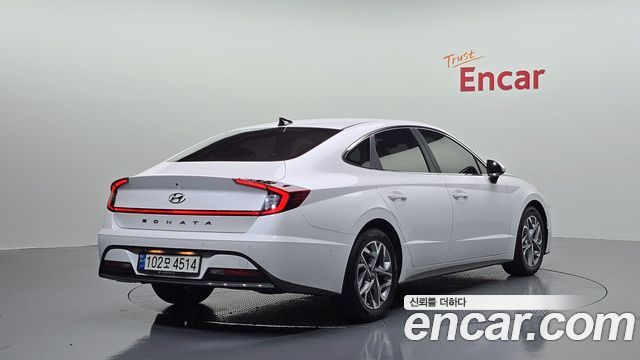Hyundai Sonata DN8 2.0 Premium Family - фото 1