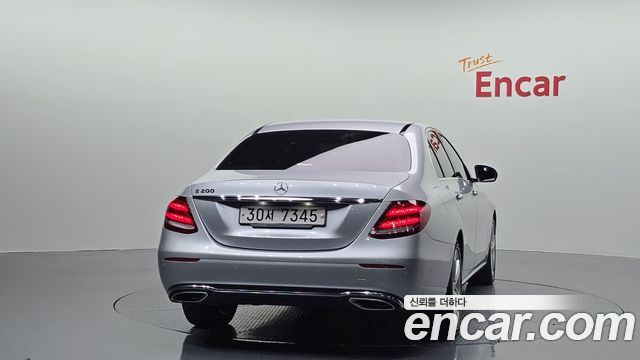 Mercedes-Benz E-Class W213 E200 Avantgarde - фото 3