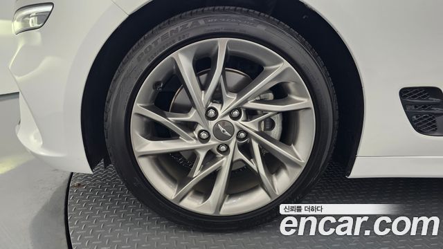Genesis G70 Новый Gasoline 2.0T 2WD - фото 4