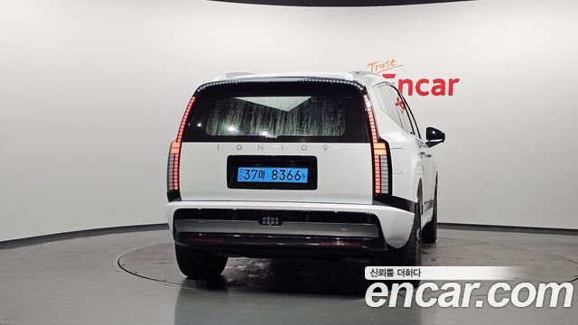 Hyundai Ioniq9 Performance Type AWD 6-Seater Calligraphy - фото 3