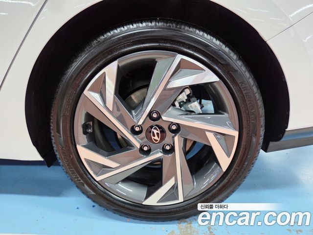 Hyundai Avante Новый CN7 1.6 Inspiration - фото 4