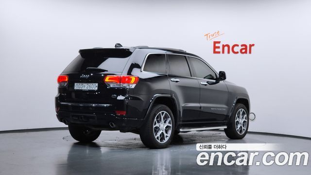 Jeep Cherokee 3.6 Overland WK2 - фото 1