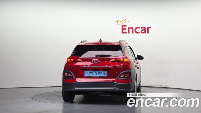 Hyundai Kona Premium - фото 3