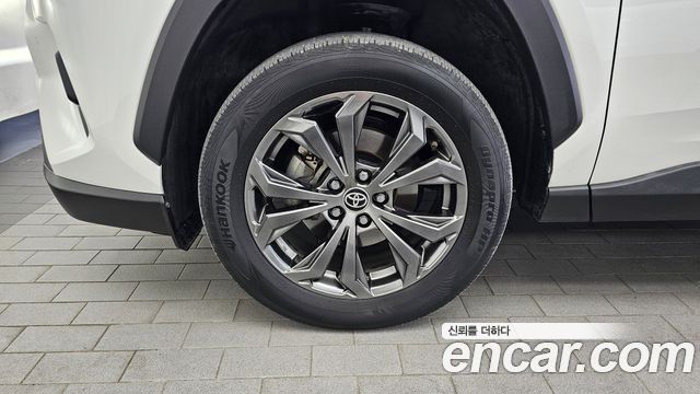 Toyota RAV4 5-го поколения 2.5 4WD Hybrid - фото 4
