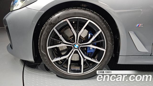 BMW 5-Series G30 530i xDrive M Sport Package - фото 4