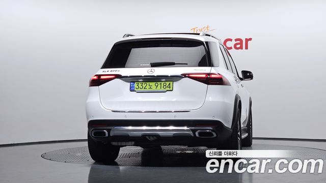 Mercedes-Benz GLE-Class W167 GLE300d 4MATIC - фото 3