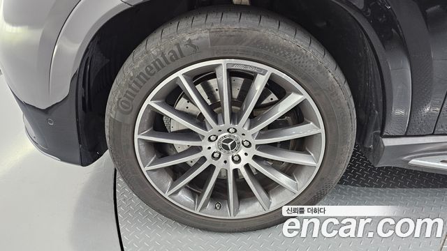 Mercedes-Benz GLE-Class W167 GLE450d 4MATIC Coupe - фото 4
