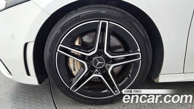 Mercedes-Benz A-Class W177 AMG A35 4MATIC Sedan - фото 4