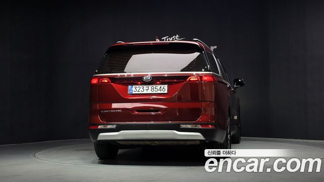 Kia Carnival 4-го поколения 9-Seater Prestige - фото 3