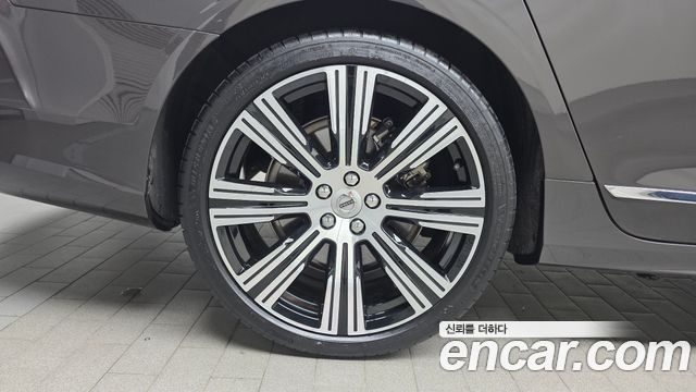 Volvo S90 B6 AWD Ultimate Bright - фото 4