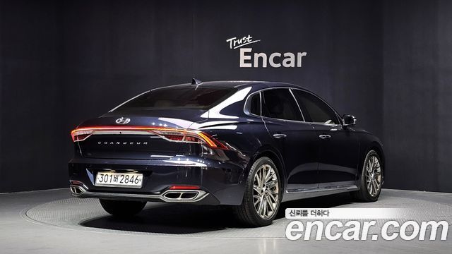 Hyundai Grandeur Новый IG 2.5 Calligraphy - фото 1
