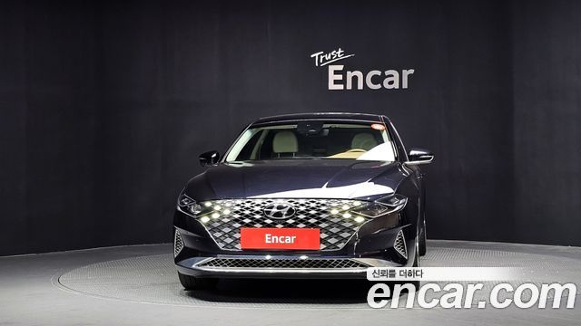 Hyundai Grandeur Новый IG 2.5 Calligraphy - фото 2